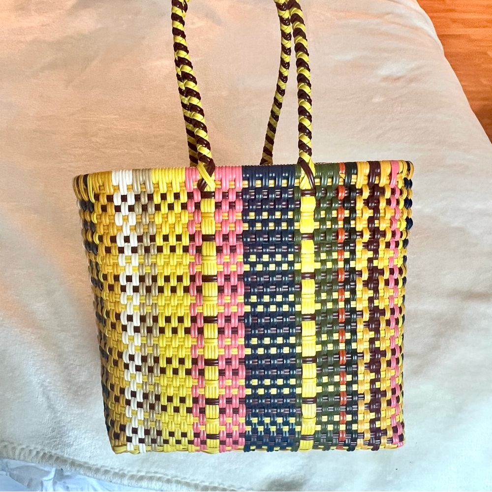 Market Beach Tote Bag Handwoven Waterproof Vinyl Handbag Artisan